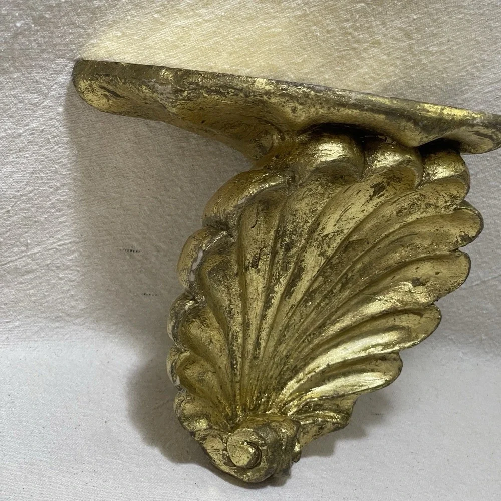 Vintage Distressed Gilded Gold Ornate Distressed Shell‎ Wall Shelf Sconce Decor